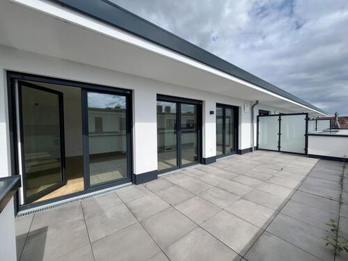Foto - Zweizimmerpenthouse mit großer Dachterrasse , EBK, und TG-Stellplatz in Mainz-Kastel
