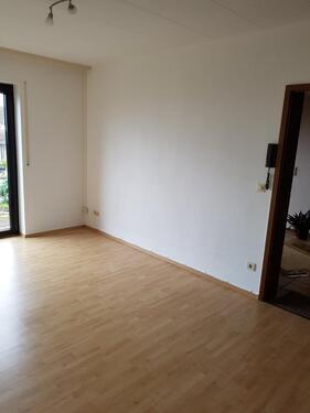 Foto - 1 Zimmer Erdgeschoßwohnung zur Miete in Ilbesheim bei Landau in der Pfalz