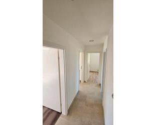 3 Raumwohnung zu vermieten - 340,00&nbsp;EUR Kaltmiete, ca.&nbsp; 60,00&nbsp;m&sup2; in Döbeln (PLZ: 04720)