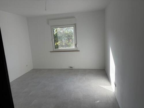 Foto - Erstbezug nach Kernsanierung – 2-Zimmer-Wohnung in Hürth-Efferen