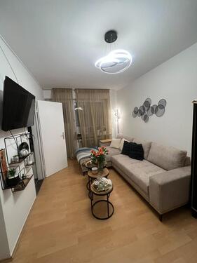 Foto - Charmante 1-Zimmer-Wohnung mit Garten und neuwertiger Einrichtung