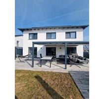 Modernes Einfamilienhaus mit Weitblick in Altdorf Eismannsberg - Altdorf bei Nürnberg