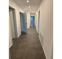 Moderne 5-Zimmer-EG-Wohnung mit Garten, EBK und Parkplätzen - Schüttorf