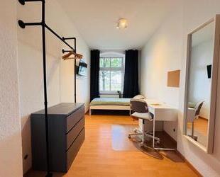 Nur noch ein Zimmer frei - GIRLS ONLY Wg Nahe Uniklinik - Magdeburg Hopfengarten