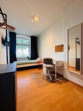 Foto - 15 Zimmer Erdgeschoßwohnung zur Miete in Magdeburg