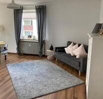 Zwei Zimmer Wohnung, in der Nähe vom Weserwehr . - Bremen Hemelingen