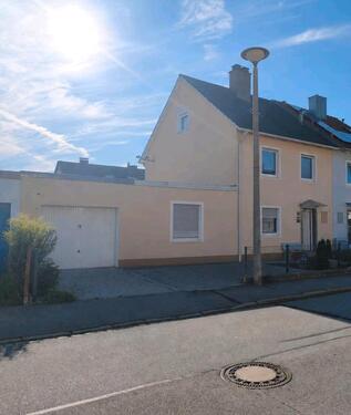 Foto - 9 Zimmer Doppelhaushälfte zum Kaufen in Straubing