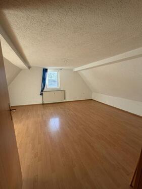 Foto - Dachgeschosswohnung - 700,00&nbsp;EUR Kaltmiete, ca.&nbsp; 50,00&nbsp;m&sup2;