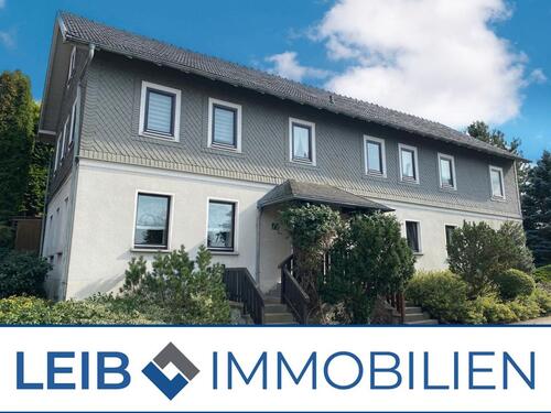 Foto - 2-Zimmer-Wohnung in Ahorn mit Einbauküche und 2 Stellplätzen direkt vor dem Haus