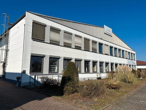 Foto - Vielseitige Lagerfläche in ausgezeichneter Gewerbelage!