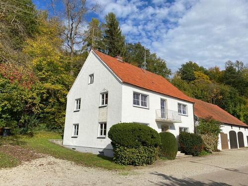 Foto - Wohnhaus in 86576 Schiltberg ca. 170 m², 6,00 Euro pro m²