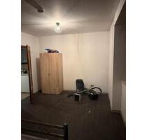 1 ZKB teilmöbiliert - 550,00&nbsp;EUR Kaltmiete, ca.&nbsp; 25,00&nbsp;m&sup2; in Saarbrücken (PLZ: 66125) Dudweiler