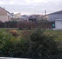 Reiheneckhaus frisch renoviert - 1.250,00&nbsp;EUR Kaltmiete, ca.&nbsp; 140,00&nbsp;m&sup2; in Unterpleichfeld (PLZ: 97294)