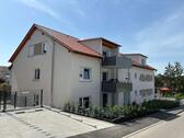 Foto - Großzügige Wohnung mit kleiner Gartenoase