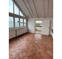 Große Mietwohnung 1 und 2 OG. Warmmiete 1600 €, exkl. Strom - Viöl