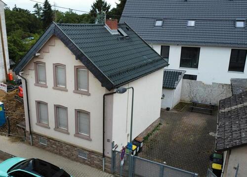 Foto - Charmantes freistehendes Haus mit Hof in Frankfurt Sossenheim