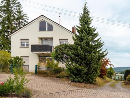 Foto - Haus in Lohnsfeld, 200qm plus Garten und Garage