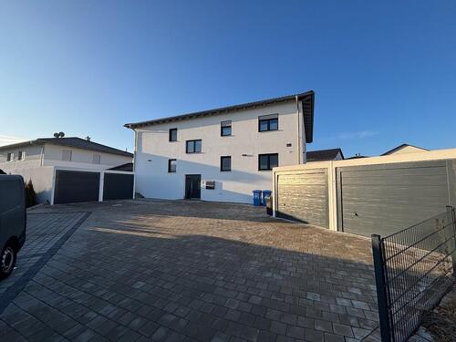 Foto - 2,5 Zi Wohnung 84m² Miete Oberschneiding m. KG, Garten,Terrasse