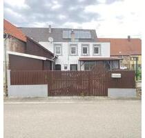 Kleines Haus 55m² mit Garten in Knittlingen zu vermieten !!!