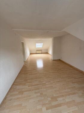 Foto - 2 Zimmer Dachgeschoßwohnung zur Miete in Völklingen