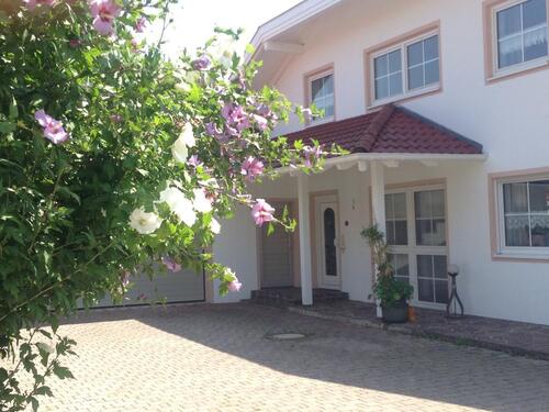 Foto - Villa, mit Pool, Sauna und Wintergarten