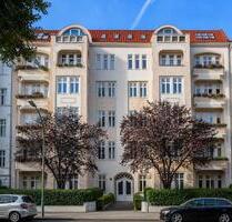 Repräsentative Altbauwohnung nahe KaDeWe – Berlin Schöneberg