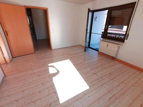 Foto - 3 Zimmer Dachgeschoßwohnung zur Miete in Rheinau