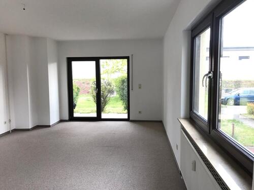Foto - Große, sonnige 1-Zimmer-Wohnung in Bayreuth, 36 qm, Kfz-St.Platz.