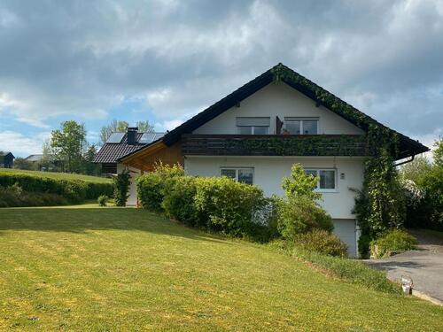 Foto - Idyll. Anwesen 360 m², 6 WE & 3.000 m² in Dorfrandlage von privat