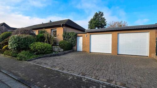 Foto - 6 Zimmer Einfamilienhaus zur Miete in Köln