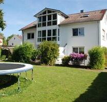3-Familienhaus in idyllischer Straßenendlage und großem Garten - Kaufbeuren