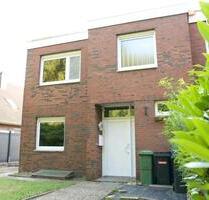 Reihenendhaus mit Garten - 1.300,00 EUR Kaltmiete, in Oldenburg (PLZ: 26123) Bürgeresch Reihenendhaus mit Garten - 1.300,00 EUR Kaltmiete, in Oldenburg (PLZ: 26123) Bürgeresch