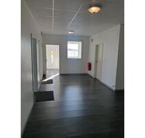 Büroflächen zu vermieten - 6,00 EUR Kaltmiete, in Markt Bibart (PLZ: 91477)