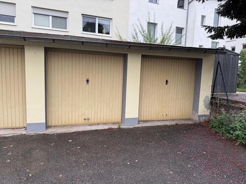 Foto - Garageplatz - 85,00 EUR Miete,