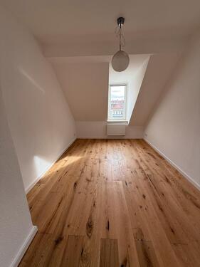 Foto - Dreiraumwohnung im 5. OG nähe Uniklinik Ostplatz zu vermieten