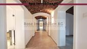 Foto - ROSE IMMOBILIEN KG: Erstbezug mit besonderem Charme und repräsentativer Außenwirkung!