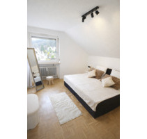 2 Zimmer-Wohnung, Balkon, modernem Bad, Stellplatz, Goldkronach