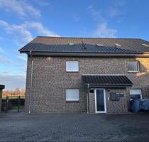 2 Zimmer Wohnung, Verl - Balkon - Garage - Provisionsfrei