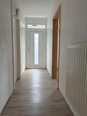 Foto - 4 Zimmer Erdgeschoßwohnung in Schmelz