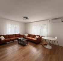 Traumhafte 4-Zimmer-Wohnung mit Wintergarten, Garten & Garage - Wernau (Neckar)