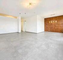 *PROVISIONSFREIE* modernisierte 4 Zimmer Wohnung+Master+Hobbyraum - Waldenbuch