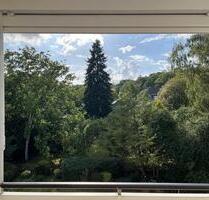 Großzügige, frisch modernisierte 3-Zimmer-Wohnung mit Süd-West-Blick, Balkon und Nähe zu Kurpark - Bad Rothenfelde