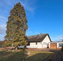 Freistehendes Einfamilienhaus mit Doppelgarage - Gernsheim