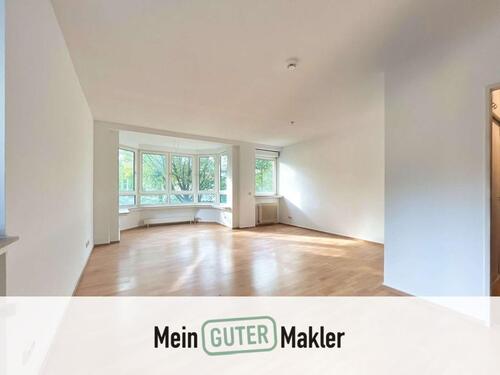 Foto - Lichtdurchflutete 3-Zimmer-Wohnung mit Balkon und Carport in Bremen-Hemelingen