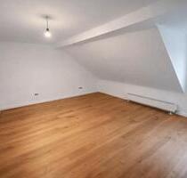 4 ZKB ZU VERMIETEN Gersweiler - 750,00&nbsp;EUR Kaltmiete, ca.&nbsp; 110,00&nbsp;m&sup2; in Saarbrücken (PLZ: 66127) West