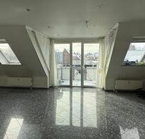 Exklusive Dachgeschoss-Wohnung mit Süd-West-Balkon - Molfsee