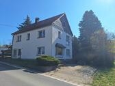 Foto - STOPP! Einfamilienhaus teilsaniert in schöner Lage