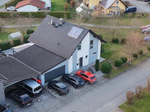 Foto - Traumhaus mit Garten & Pool mit Überdachung. Ohne Maklerprovision