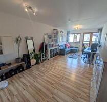 Helle 2 Zimmer Wohnung, zentral und ruhig in Krailling - Planegg