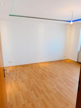 Foto - 3 Zimmer Dachgeschoßwohnung in Schiffweiler